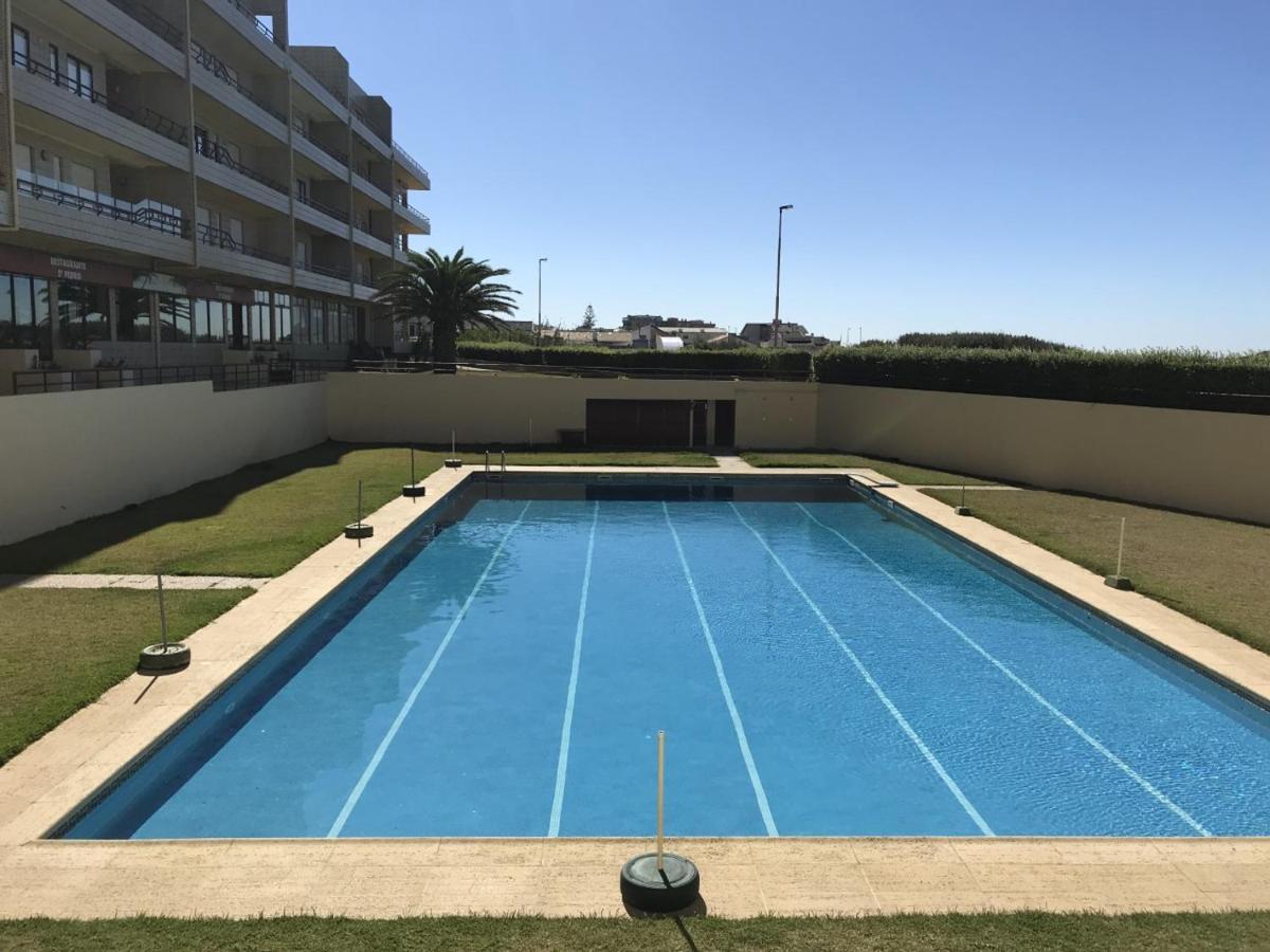 Beachfront Apartment With Swimming Pool Mindelo Exterior photo